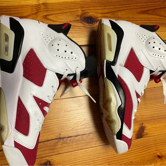 Jordan 6 Retro Carmine - Picture 3 of 6